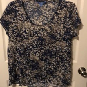 Simply Vera by Vera Wang shirt. Size XL